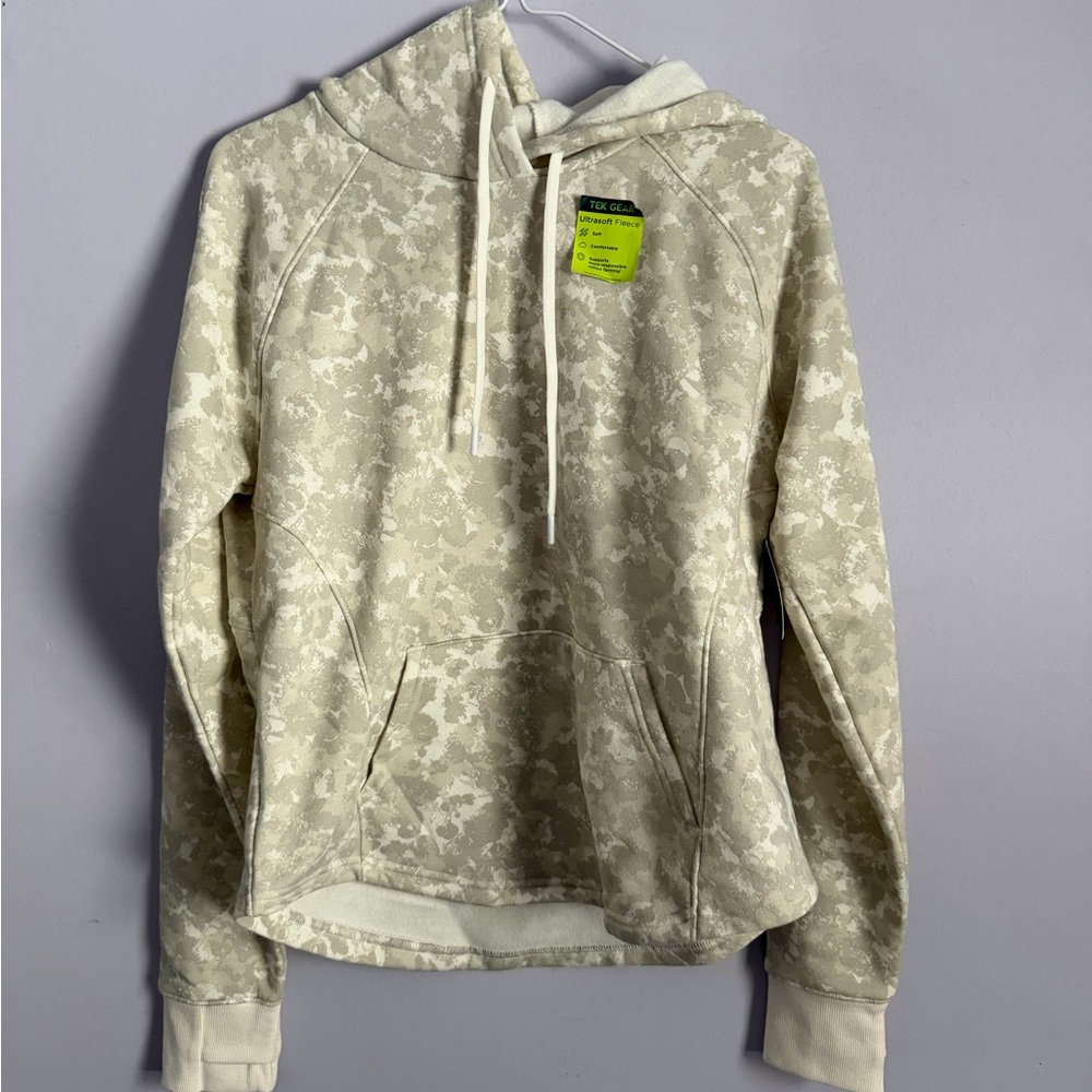 Tek Gear Women's Camo Pattern Hoodie